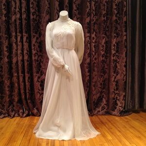 Vintage weeding dress
